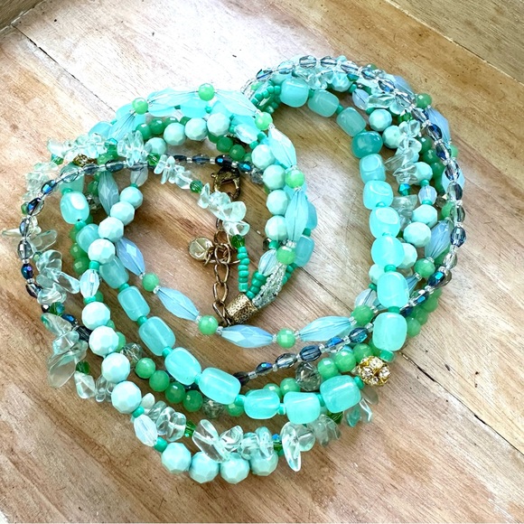 TALBOTS Turquoise Aquamarine Nugget Bead 6 Stand Necklace - Picture 6 of 8